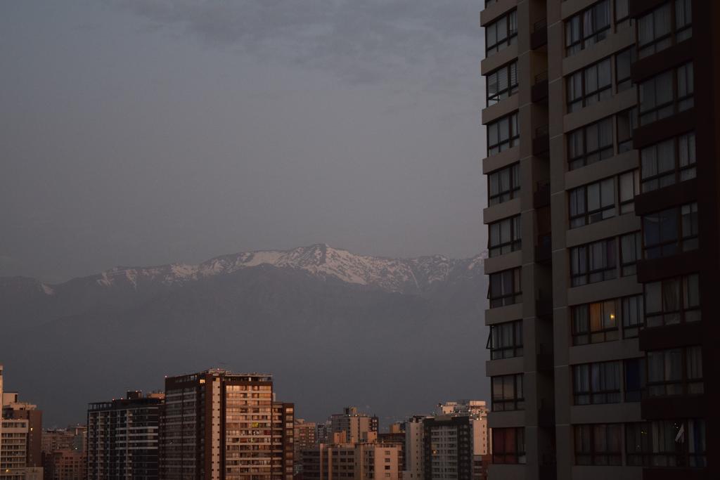 Sys Suites Lord Cochrane Santiago de Chile Bagian luar foto