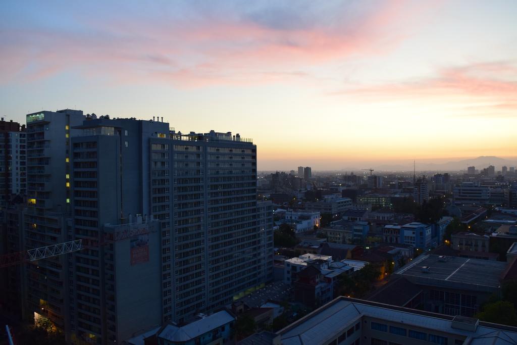 Sys Suites Lord Cochrane Santiago de Chile Bagian luar foto