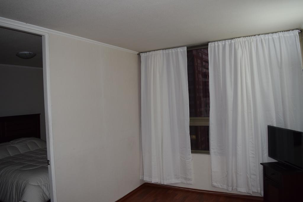 Sys Suites Lord Cochrane Santiago de Chile Bagian luar foto